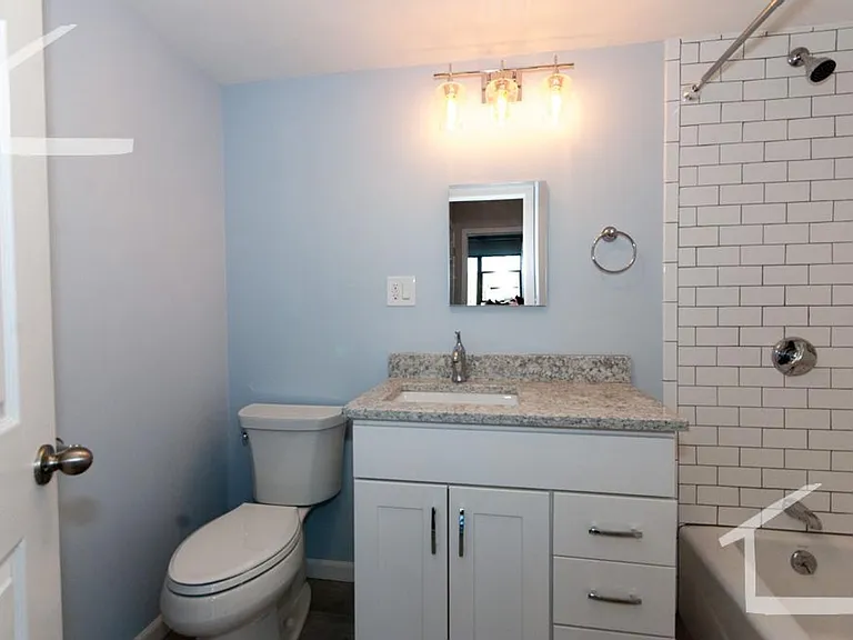 20 Hammond Pond Pkwy #307B — Photo 22