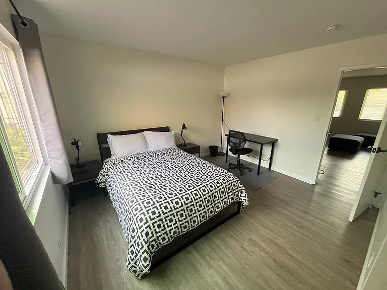 Bedroom 3 (Full bed)