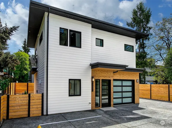 3830 35th Avenue W, Seattle, WA 98199