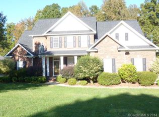 7211 Kidwelly Ln, Matthews, NC 28104