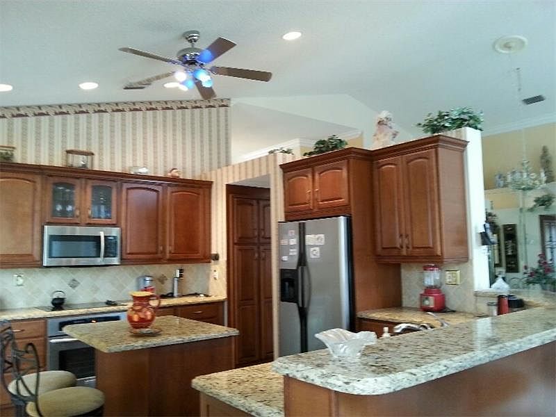 1st image of 3450 Greenview Ter E
