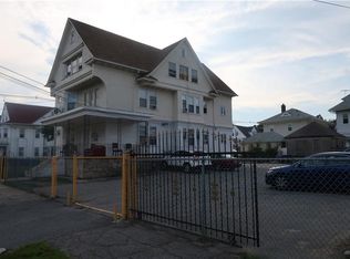 89 Sumter St, Providence, RI 02907