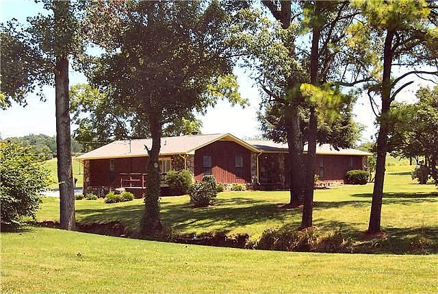 1st image of 411 Old Flynn Ln