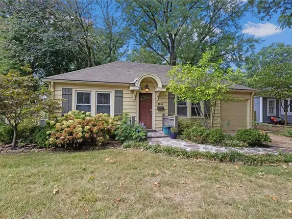 5938 Catalina St, Fairway, KS 66205