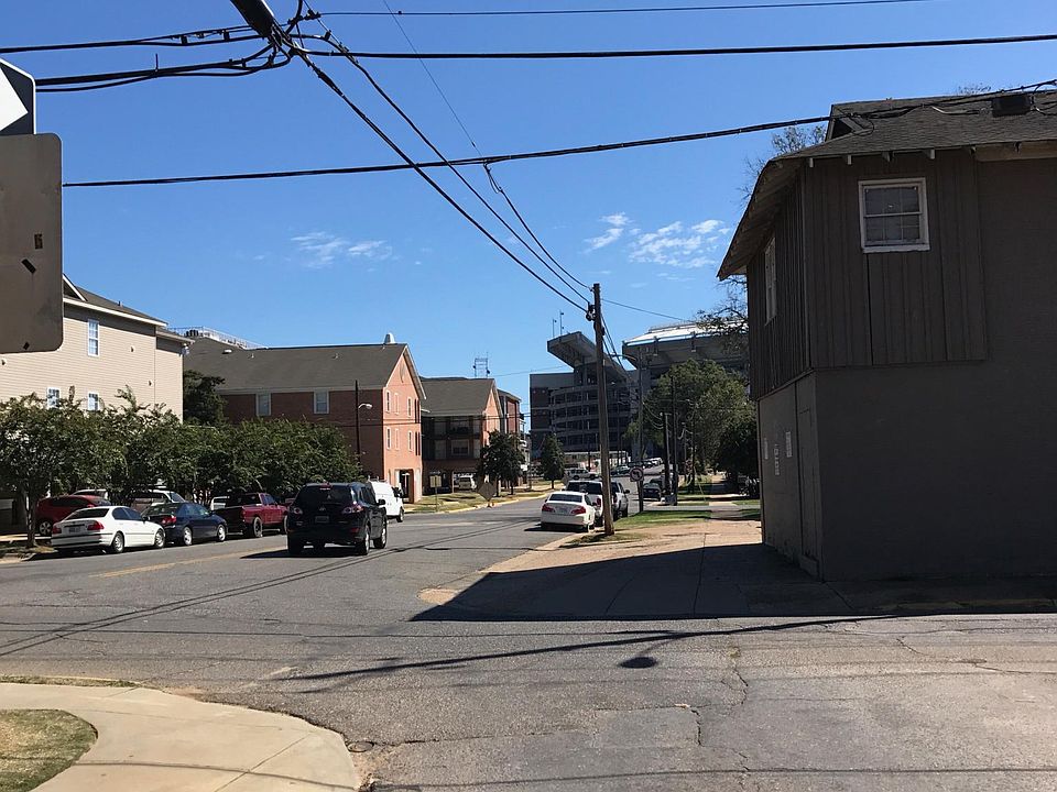 2nd image of 808 Gene Stallings Ave APT 1