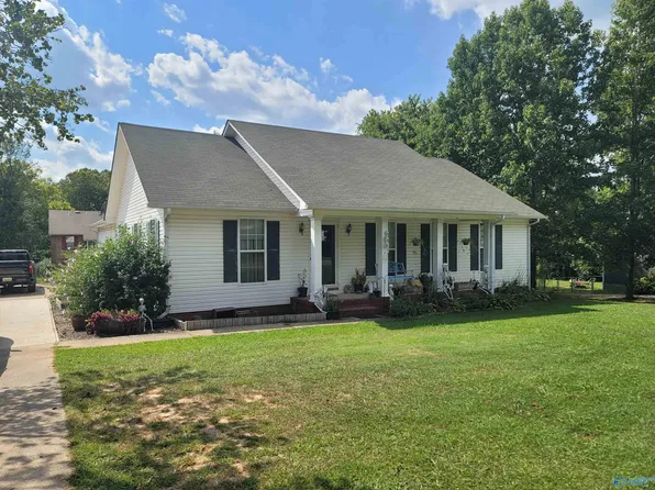 26777 Whitt St, Ardmore, AL 35739
