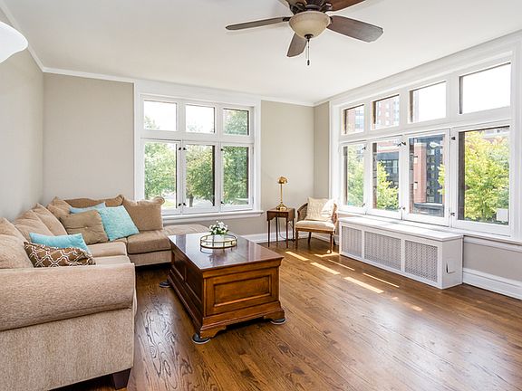 4th image of 1136 Ontario St APT 2A