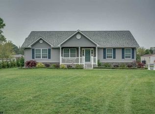 414 14th St, Hammonton, NJ 08037