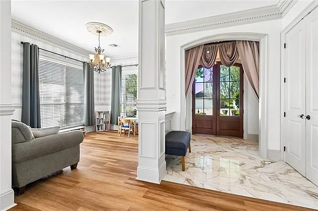 4 bed, 4.0 bath, 2520 sqft, $3,400 — Photo 3