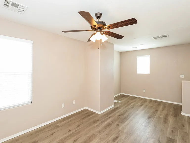 967 Wembly Hills Pl — Photo 8