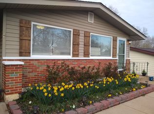 10749 Willinda Dr, Saint Louis, MO