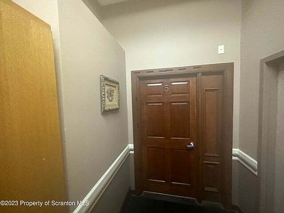 5th image of 486 Hazle Ave #11092359