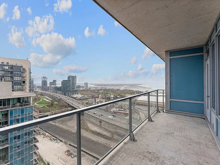 59 E Liberty St #2401 — Photo 48