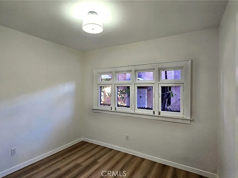 1034 Beacon Ave #1034 — Photo 4