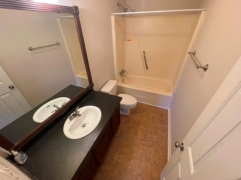 2906 Webb Bridge Rd — Photo 17