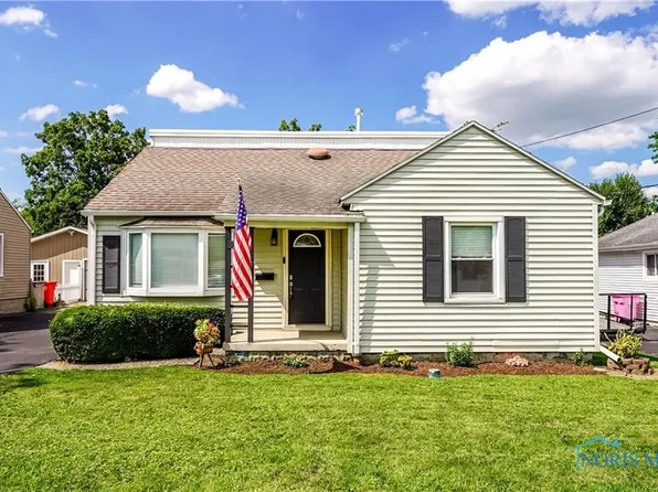 208 E Edgar Ave, Findlay, OH 45840