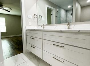 1117 Glen Loch Dr, Irving, TX 75062