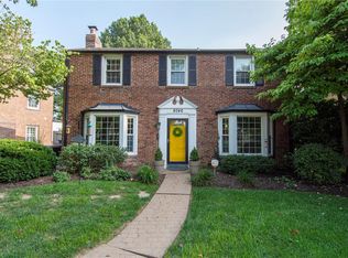8046 Teasdale Ave, Saint Louis, MO