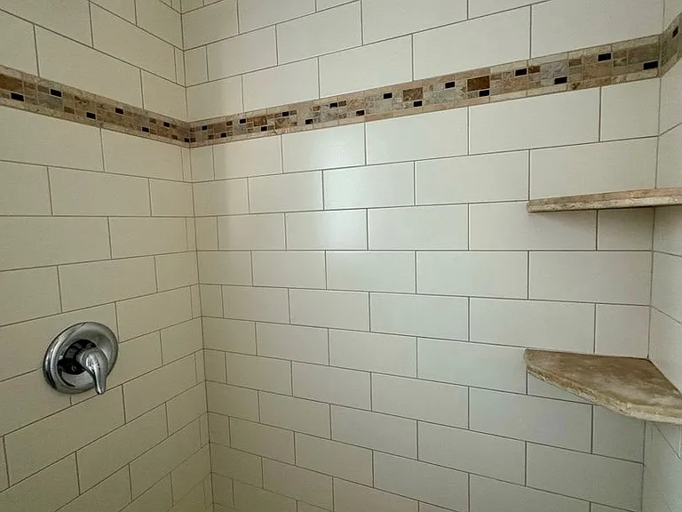 3686 3rd Ave #8 — Photo 24