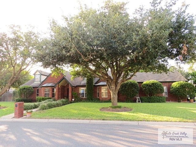 1st image of 3005 Pinehurst Dr