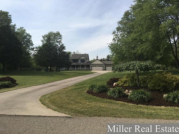 3rd image of 742 Misty Ln