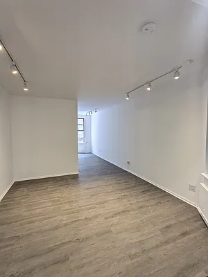 Rented by Homefront Management E29, Inc. | media 1