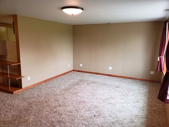 2nd image of 8734 E 1050th Ave