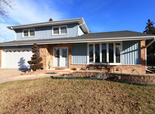 1825 W Holtz Ave, Addison, IL 60101