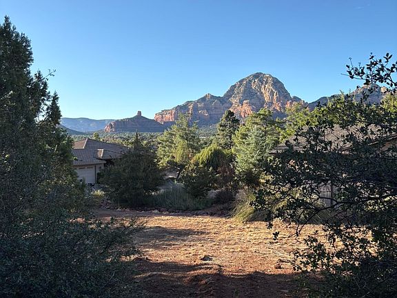 3rd image of 220 SIERRA Road #81