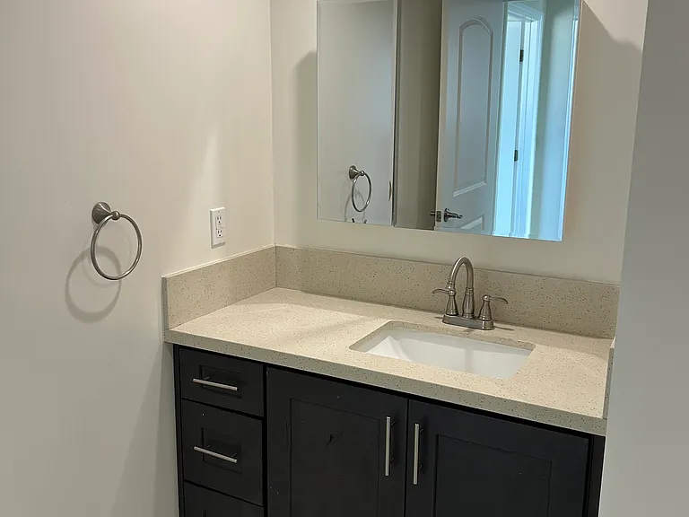 5222 Vantage Ave #312 — Photo 15