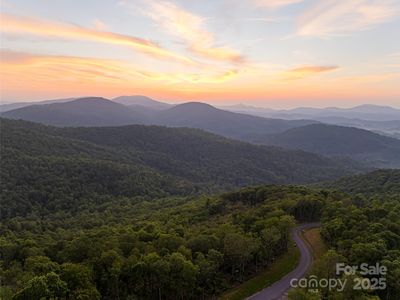 591 Garden Ln, Hendersonville, NC, 28792