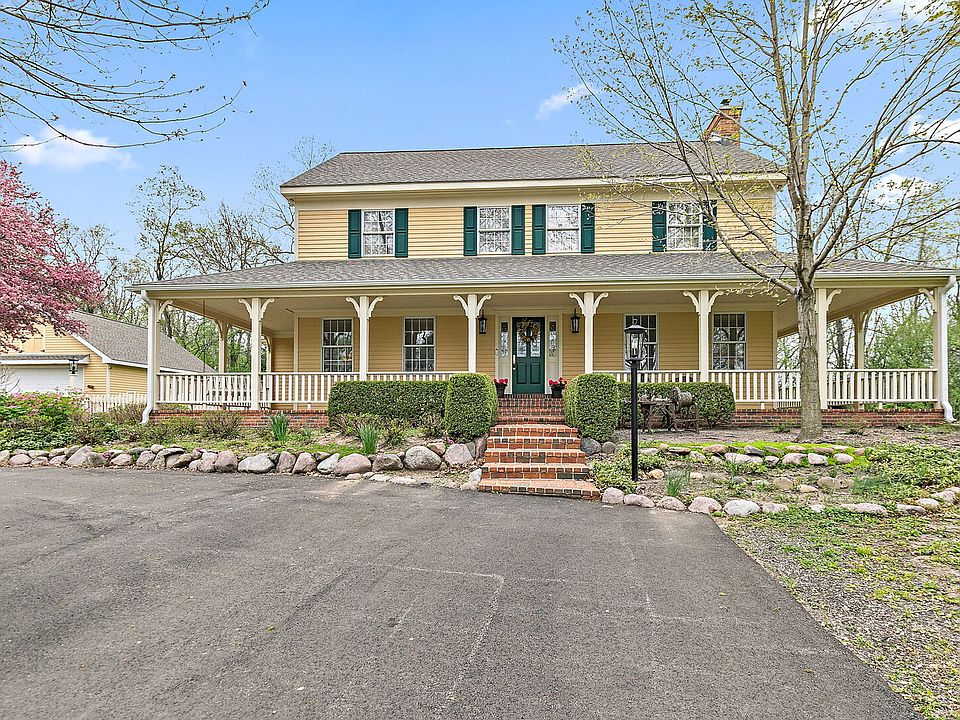1st image of 309 Three Oaks Rd