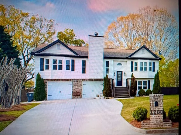 1200 Brookton Dr, Dacula, GA 30019