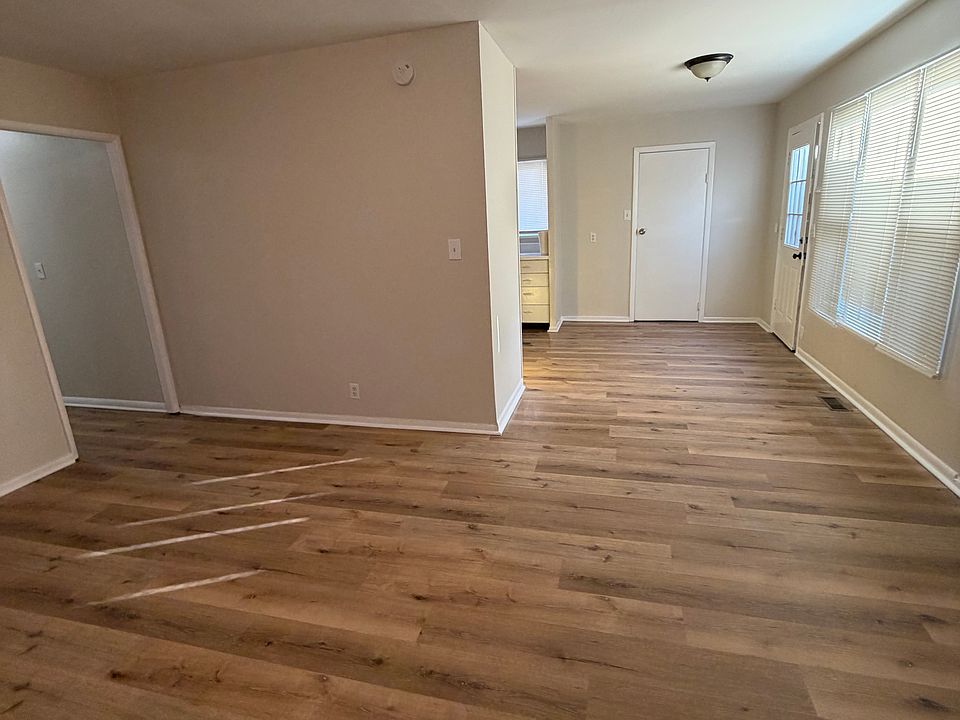 1st image of 3225 Winton Ave