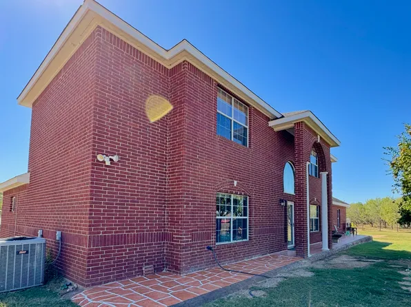 5980 Smith, Von Ormy, TX 78073