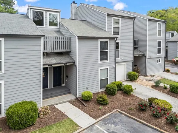1021 Riverbend Club Dr SE, Sandy Springs, GA 30339