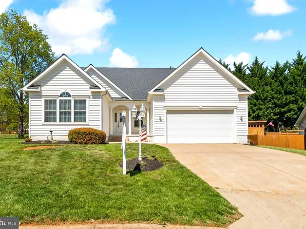 7587 Myers Ct, Warrenton, VA 20187