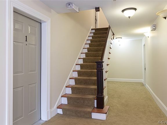 5th image of 4524 Grove Ave #10