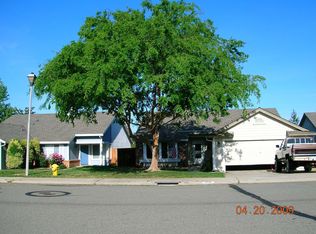 5732 Terrace Dr, Rocklin, CA 95765