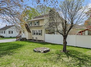 247 Old Hartford Rd, Colchester, CT 06415