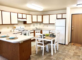 Archway Apartments, Fargo, ND 58103