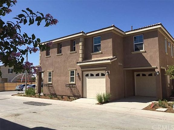 2nd image of 6566 Mogano Dr
