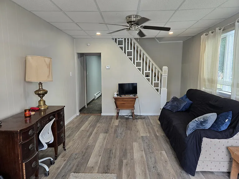 248 W Hazard St — Photo 5