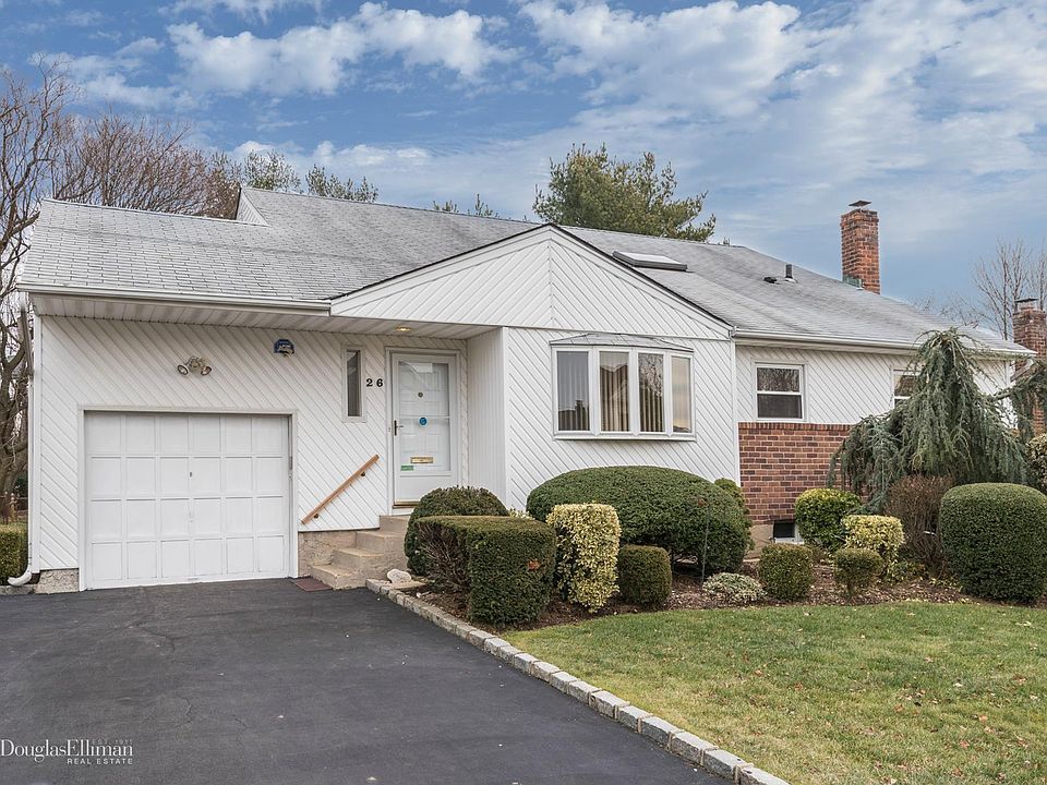 1st image of 26 Sylvia Ln