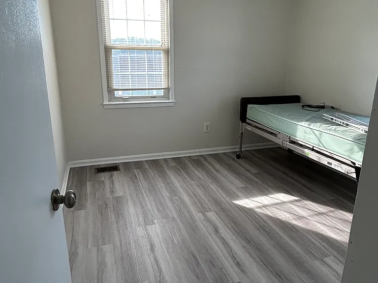 14487 Saint Germain Dr — Photo 8