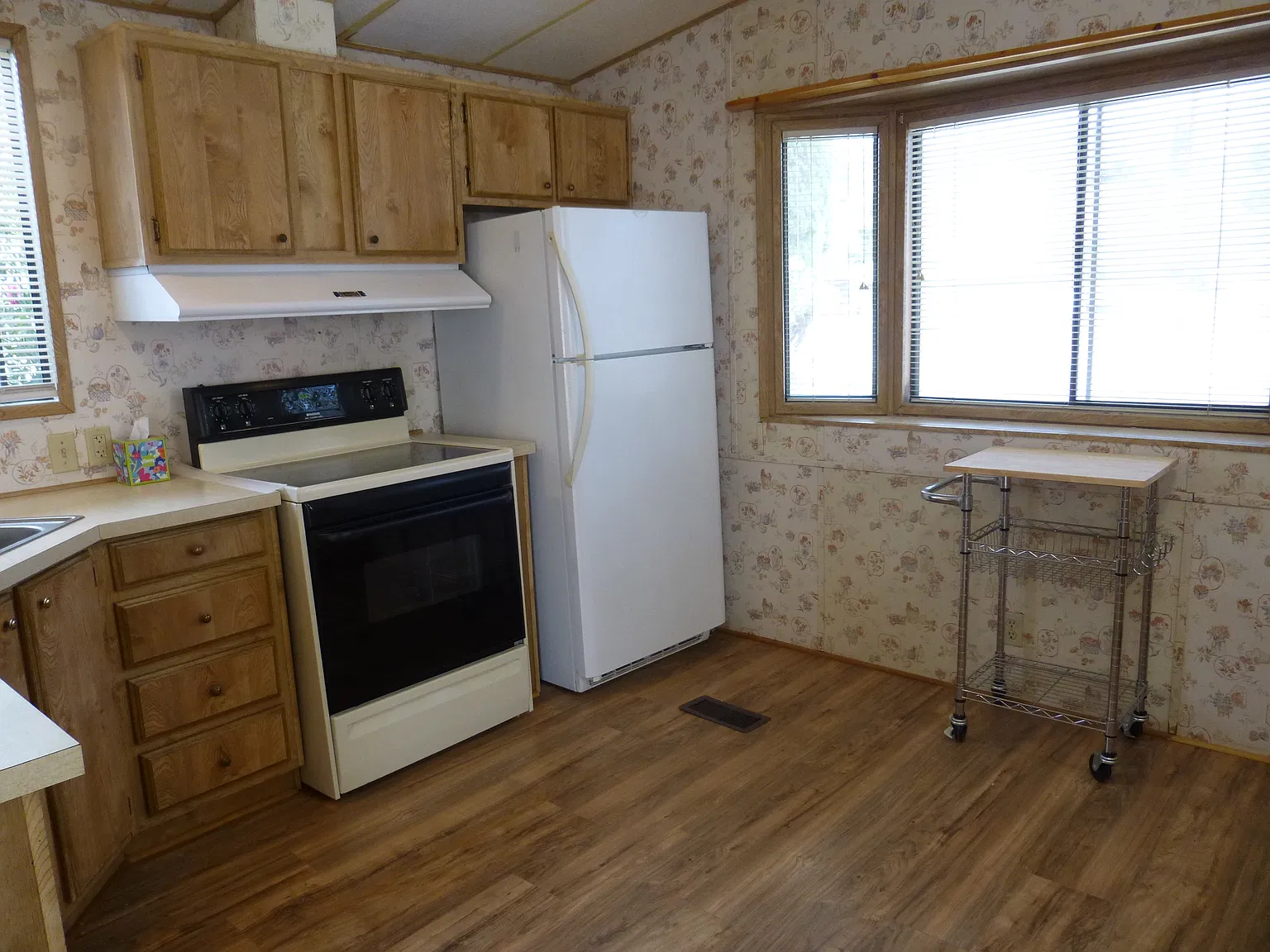 2 bed, 872 sqft, $1,125 — Photo 2