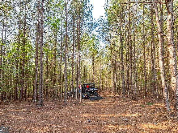5th image of 168 Baptist Camp Rd