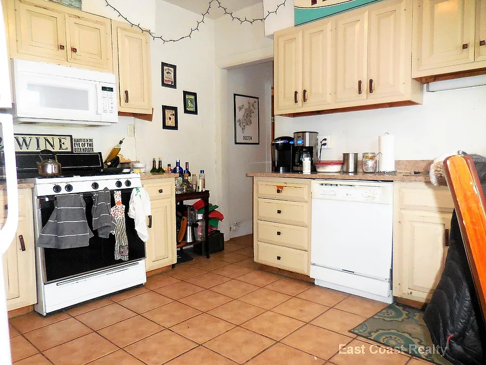 42 Brainerd Rd #2