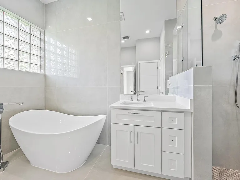 10918 Grande Blvd — Photo 20