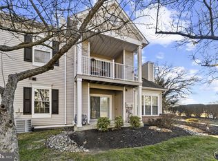 203 Saxony Dr, Mount Laurel, NJ 08054